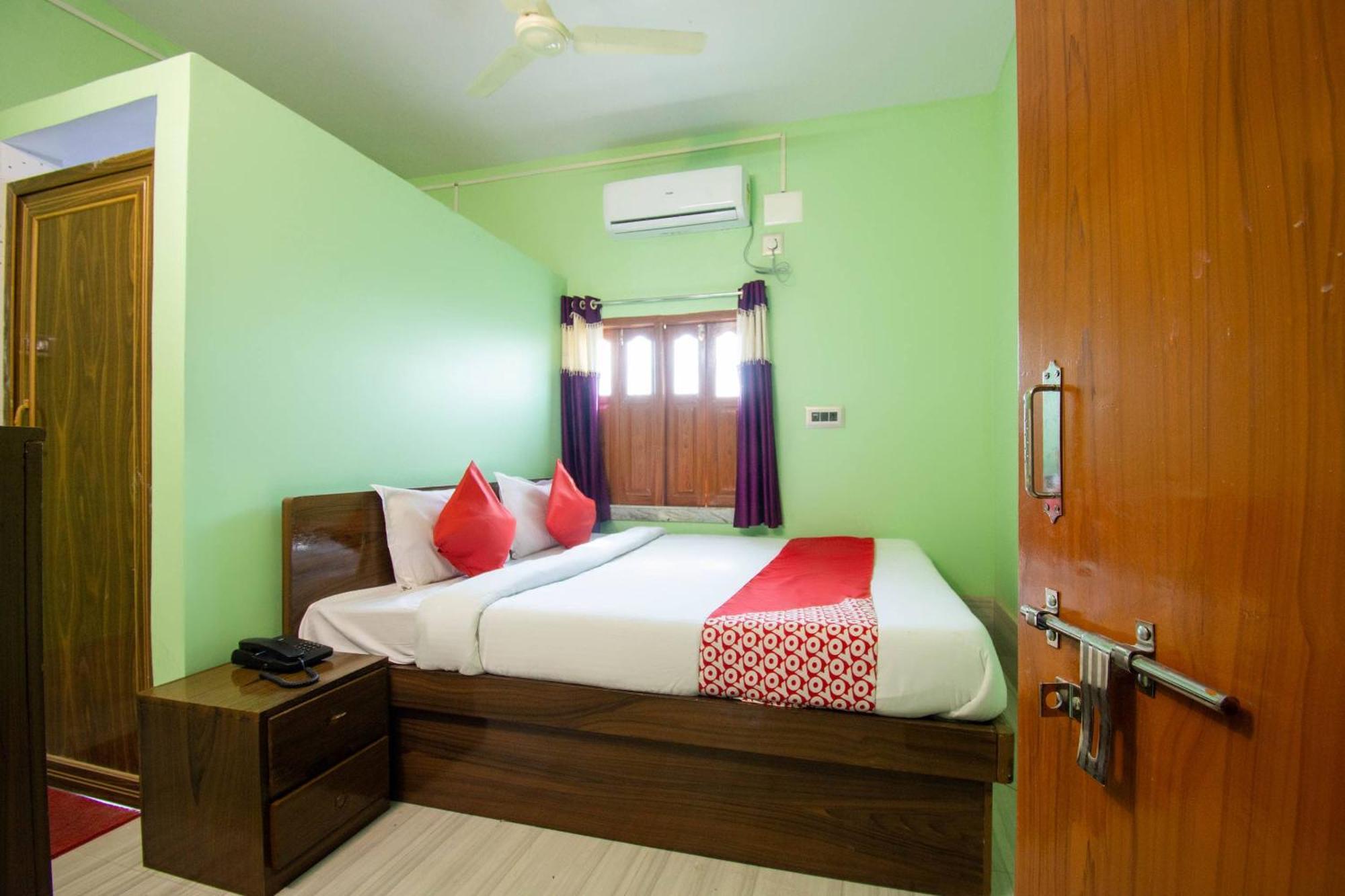 โอโย 40177 โฮเต็ล ทัช อินเตอร์เนชั่นแนล Hotel Baharampur ภายนอก รูปภาพ