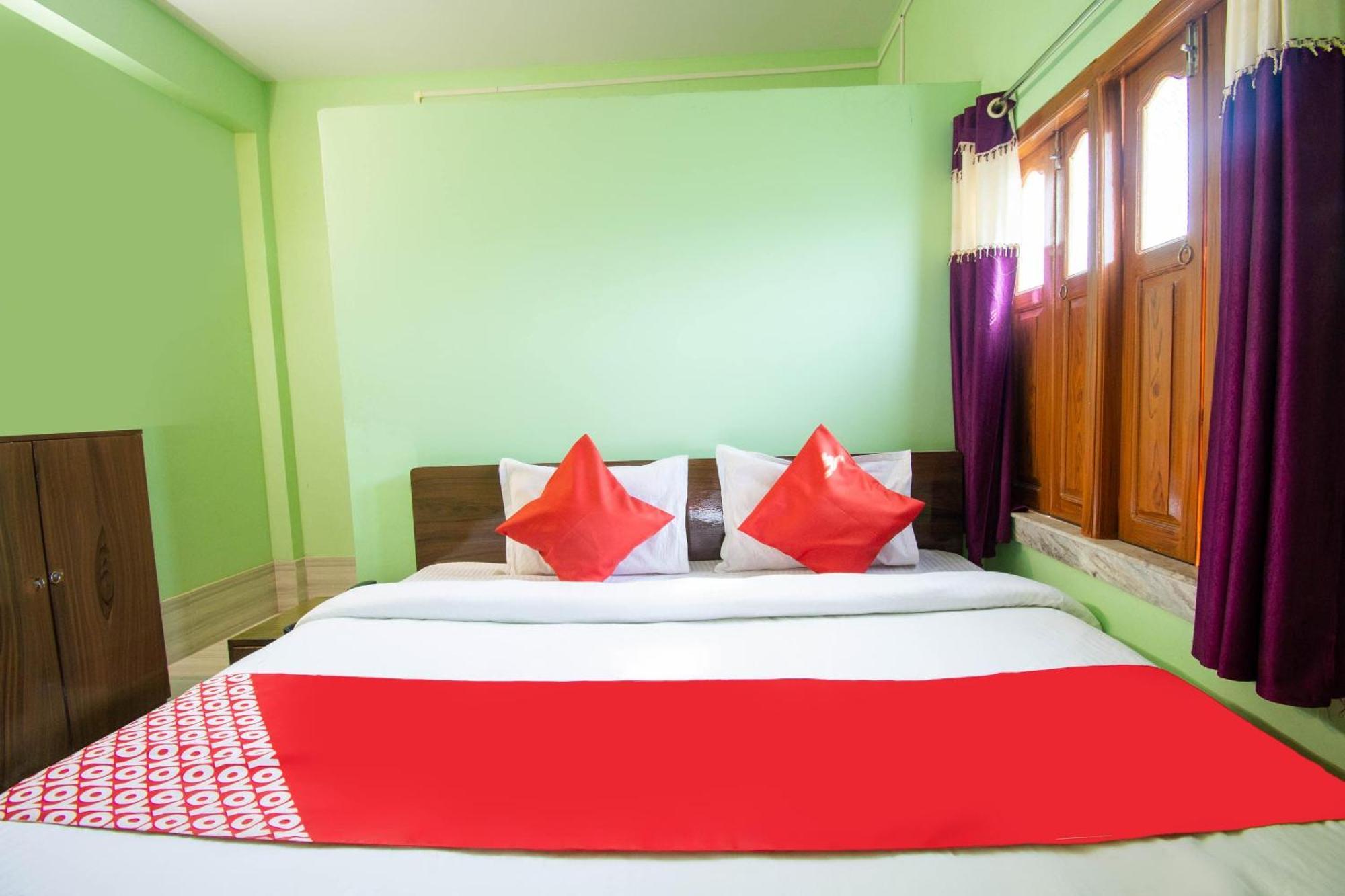โอโย 40177 โฮเต็ล ทัช อินเตอร์เนชั่นแนล Hotel Baharampur ภายนอก รูปภาพ